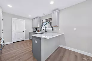 105 Austin Oaks Dr, Moscow Mills, MO 63362 - Photo 9