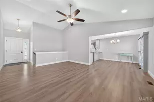 105 Austin Oaks Dr, Moscow Mills, MO 63362 - Photo 3