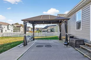 105 Austin Oaks Dr, Moscow Mills, MO 63362 - Photo 27