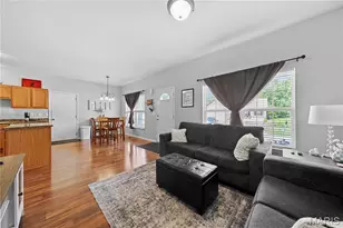 978 San Luis Dr, Fenton, MO 63026 - Photo 11