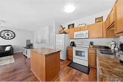 978 San Luis Drive, Fenton, MO 63026 - Photo 15