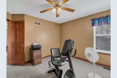 3809 Teton Creek Court, Florissant, MO 63034 - Photo 25