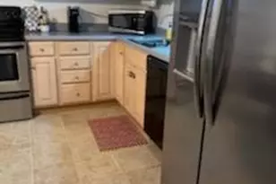 3015 Copenhagen Dr, Saint Louis, MO 63125 - Photo 3