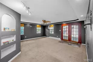 613 S Jefferson Ave, Union, MO 63084 - Photo 9