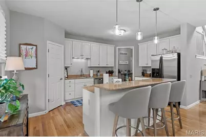 2056 Hawks Landing Drive, Lake Saint Louis, MO 63367 - Photo 9