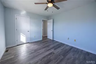 425 Sycamore St, Jackson, MO 63755 - Photo 9