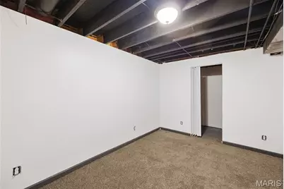 548 Rancho Lane, Saint Louis, MO 63031 - Photo 23