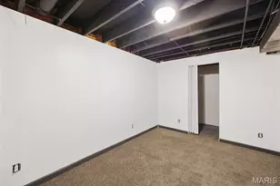 548 Rancho Ln, Saint Louis, MO 63031 - Photo 23