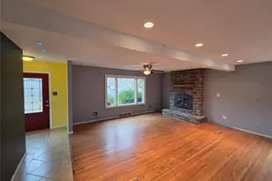 1 Silverwoods Ln, Fenton, MO 63026 - Photo 5