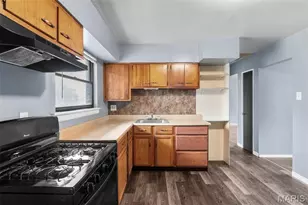 1679 Maldon Ln, Saint Louis, MO 63136 - Photo 7