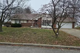 2 Rainbow Cir, Montgomery City, MO 63361 - Photo 3