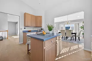 618 Kerryton Pl Cir, Ellisville, MO 63021 - Photo 15