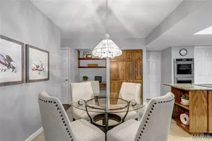 12861 White Rock Ct, Saint Louis, MO 63131 - Photo 9