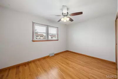 10224 Dandridge Drive, Saint Louis, MO 63123 - Photo 13