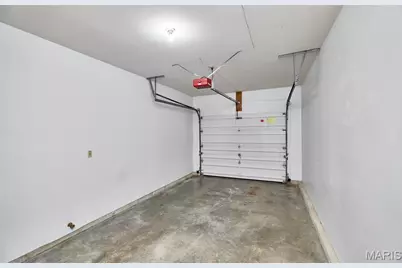 1033 Bieker Road, Washington, MO 63090 - Photo 19