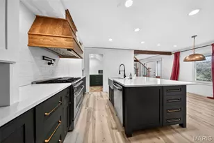 11660 Mark Twain Ln, Bridgeton, MO 63044 - Photo 5