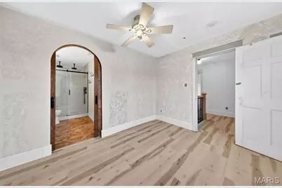 11660 Mark Twain Lane, Bridgeton, MO 63044 - Photo 21