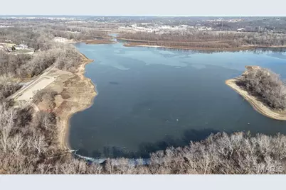 1002 Winter Lake Drive, Fenton, MO 63026 - Photo 57