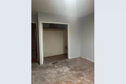 8327 Eton Place, Saint Louis, MO 63136 - Photo 9