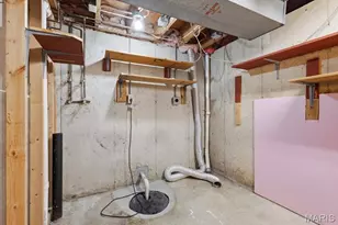 2534 Wesford Dr, Maryland Heights, MO 63043 - Photo 47