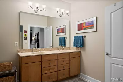 2211 S Grand Boulevard #302, Saint Louis, MO 63104 - Photo 23