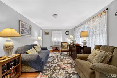 300 Royce Drive, Saint Louis, MO 63135 - Photo 3