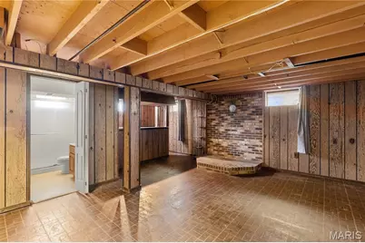 685 Crabapple Lane, Florissant, MO 63031 - Photo 17