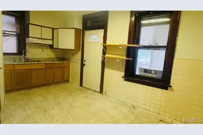 3923 Gravois Avenue, Saint Louis, MO 63116 - Photo 7