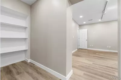 620 S Benton Avenue, Saint Charles, MO 63301 - Photo 27