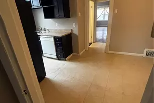 5043 Alaska St, Saint Louis, MO 63111 - Photo 5