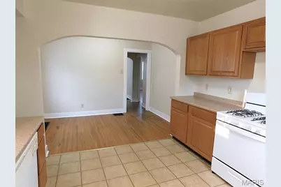 650 W College Street, Troy, MO 63379 - Photo 9