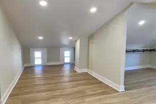 2517 Bremerton Rd, Rock Hill, MO 63144 - Photo 17