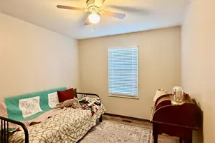 4079 Bradford Dr, Saint Charles, MO 63304 - Photo 9