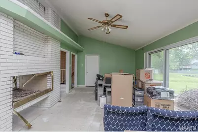 4540 Butler Hill Road, Saint Louis, MO 63128 - Photo 19