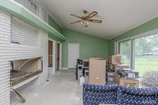 4540 Butler Hill Rd, Saint Louis, MO 63128 - Photo 19