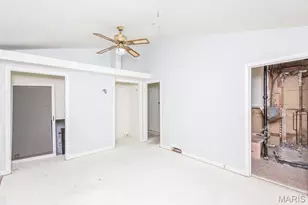 4540 Butler Hill Rd, Saint Louis, MO 63128 - Photo 25