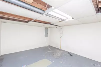 4540 Butler Hill Road, Saint Louis, MO 63128 - Photo 37