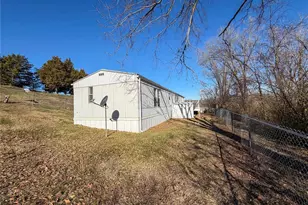 4057 Crest Dr, House Springs, MO 63051 - Photo 21