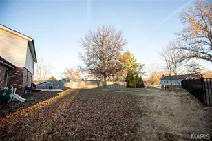 260 Monroe Mill Dr, Ballwin, MO 63011 - Photo 47