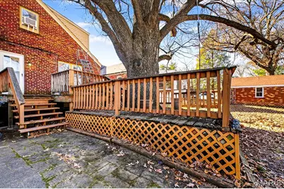 9007 Lawn Avenue, Brentwood, MO 63144 - Photo 23