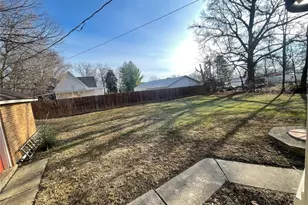 608 N 5th St, Elsberry, MO 63343 - Photo 47