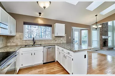 104 Westridge Parc Lane, Ellisville, MO 63021 - Photo 11