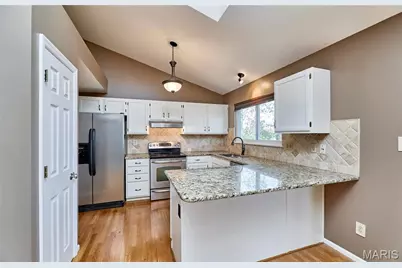 104 Westridge Parc Lane, Ellisville, MO 63021 - Photo 9