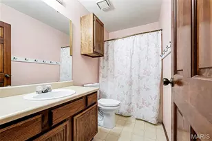 1205 Newport Landing Dr, Fenton, MO 63026 - Photo 21