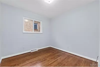 6919 Marquette Avenue, Saint Louis, MO 63139 - Photo 11