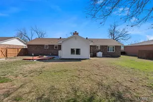106 Holmes Dr, Sikeston, MO 63801 - Photo 7