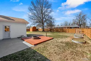 106 Holmes Dr, Sikeston, MO 63801 - Photo 9