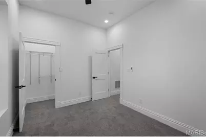 6825 Minnesota Avenue, Saint Louis, MO 63111 - Photo 29
