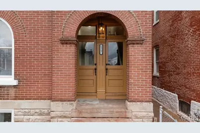 6825 Minnesota Avenue, Saint Louis, MO 63111 - Photo 3