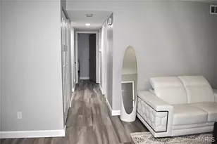 4366 Chateau De Ville Dr, Saint Louis, MO 63129 - Photo 25